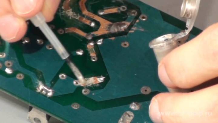 Silver%20Conductive%20Slurry%20Injector%200.2%20ML%20Electrically%20Paste%20Adhesive%20circuit%20Maintenance%20tool%20PCB%20Repair%20Carbon%20Paste%20Jaston%20Conductive%20Silver%20Paint%20Similar%20Mechanic%20MCN-DJ002%20JSD-856YQ%20-%20Image%209