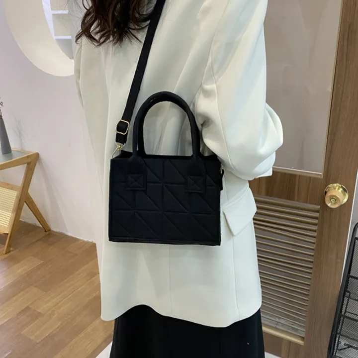 New%20Minimalist%20Felt%20Solid%20Color%20Small%20Square%20Bag%20Spring%20Women's%20Casual%20Diagonal%20Cross%20Handbag%20Watty%20Store%20-%20Image%204