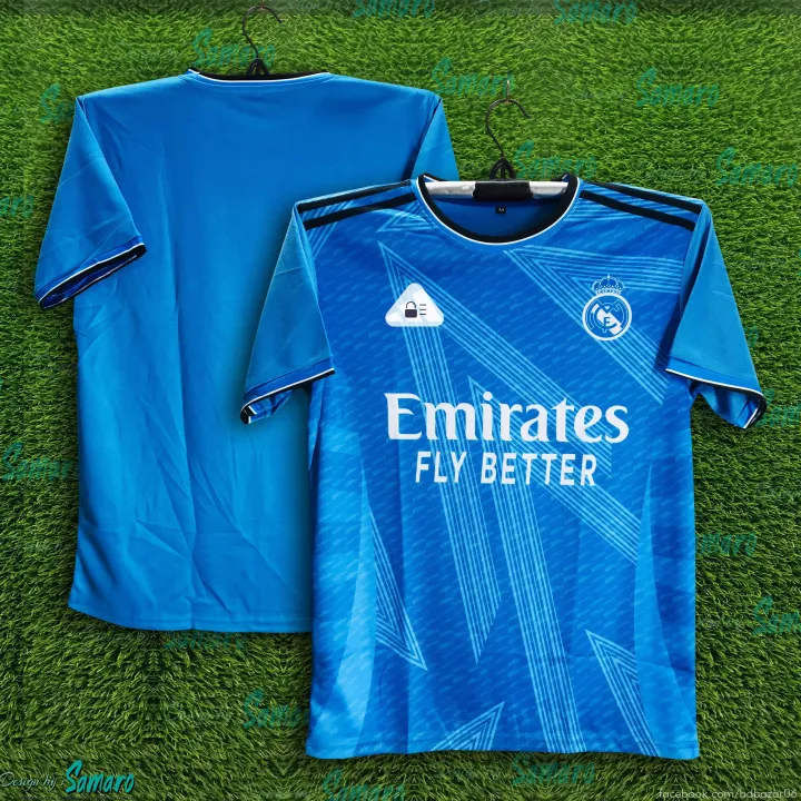 Real%20Madrid%20Short%20Sleeve%20Jersey%202025/26%20Football%20Jersey%20For%20Men%20-%20%20Half%20Sleeve%20-%20Real%20Madrid%20Jersey%202026/2027%20-%20Image%204