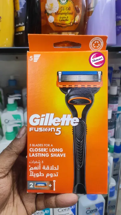 Gillette%20Fusion%205%202%20Blade%201%20razor%20Smooth%20Long%20Lasting%20shave%20-%20Image%202