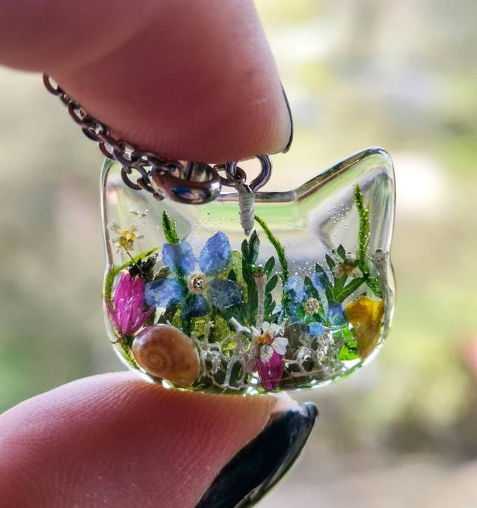 Crystal%20clear%20Epoxy%20Resin%20with%20Hardener%20ratio%20-%202:1%20(200%20gram)%20-%20Image%204