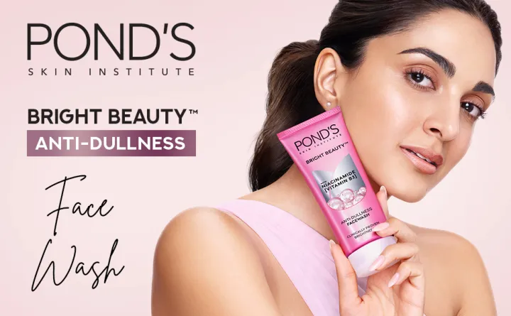 Ponds%20Bright%20Beauty%20Anti-Dullness%20Facewash%20with%20Vitamin%20B3%20(Indian%20Variant)%20-%2050gm%20-%20Image%203