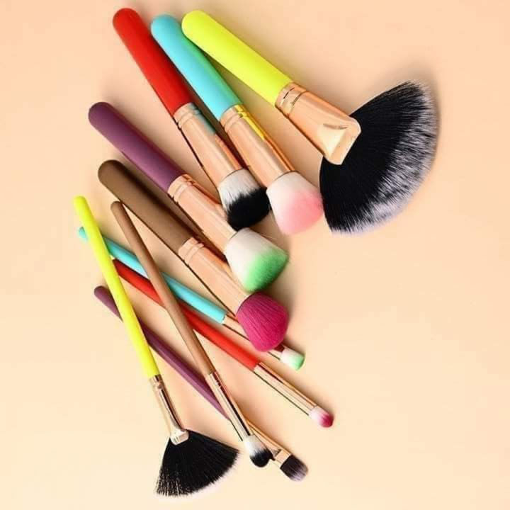 Marble%20Makeup%20brush%20set%2010%20Pieces%20pink%20-%20Image%203