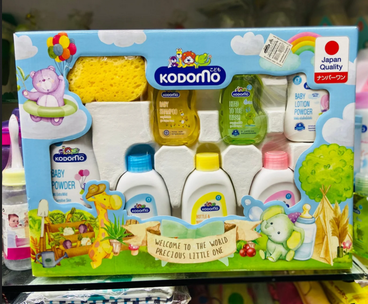 Kodomo Newborn Baby Gift set 8pcs