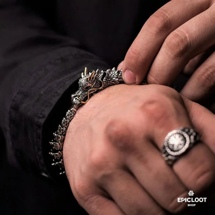Unleashing%20the%20Power%20of%20Handmade%20Golden%20Horn%20Dragon%20Bracelet%20-%20Image%207