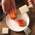 Baking Tools Plastic Moon Cake Mold Mold And 2/4 Stamps 3D Pattern Pastry Mold Flower Shaped Mini Moon Cake Maker Dessert.