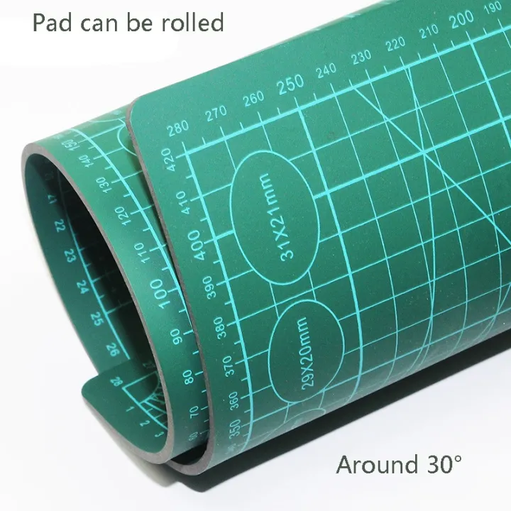 A2%20Self%20Healing%20Cutting%20Mat%20%20Professional%20Durable%20Non%20Slip%20Mat%20With%20Clear%20Measurements%20For%20Arts%20&%20Crafts,%20Single%20Side%2060%20by%2045cm%20-%20Image%204