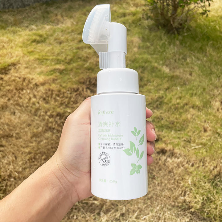 Zhen%20Ren%20Tang%20Amino%20Acid%20Cleansing%20Mousse%20Deep%20Cleansing,%20Oil%20Control,%20Mild%20Foaming%20Facial%20Cleanser,%20Brush%20Head%20for%20Men%20and%20Women%20-%20Image%203