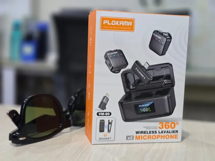 PLOKAMA%20VM-80%20Wireless%20Lavalier%20Microphone%20Set%20%E2%80%93%20Professional%20Plug%20&%20Play%20Mic%20for%20Vlogging,%20Interview%20&%20Live%20Streaming%20%7C%20-%20Image%204