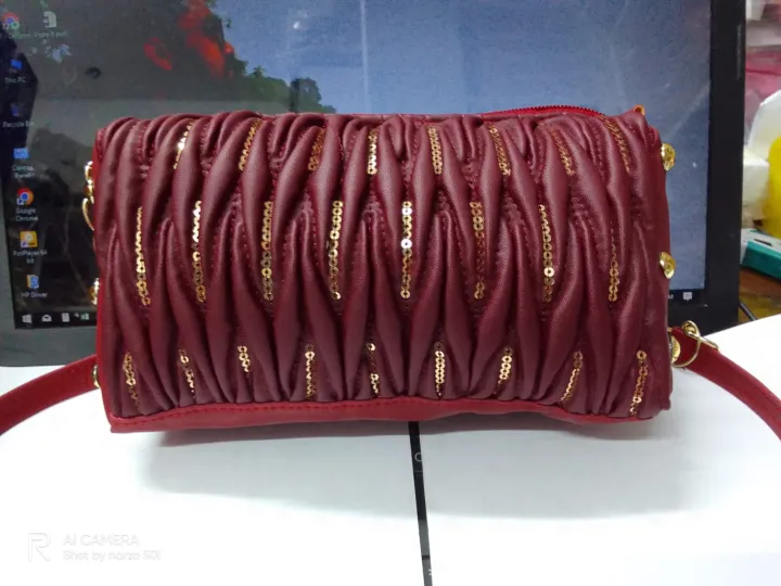 Fashionable%20crossbody/Side%20hand%20bag%20for%20women/Girls%20-%20Image%203