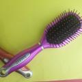 SALON Professional Large Paddle Hair Brush Pink. 