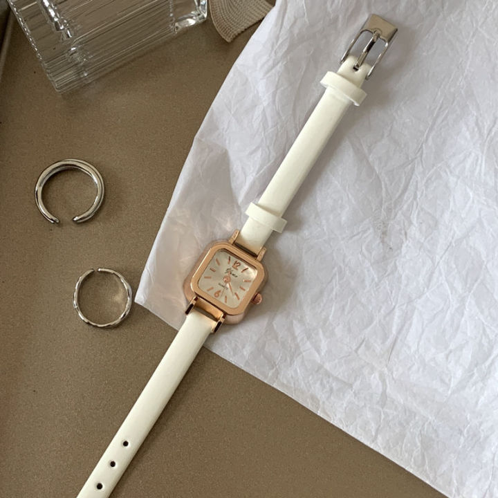 %E3%80%90Hengli%20jewelry%20story%E3%80%91Nonoan%20%20%20Vintage%20Small%20Sugar%20Cube%20Watch%20for%20Women,%20Simple%20and%20Elegant,%20Versatile%20Strap,%20Compact%20and%20Exquisite,%20Artistic%20-%20Image%204