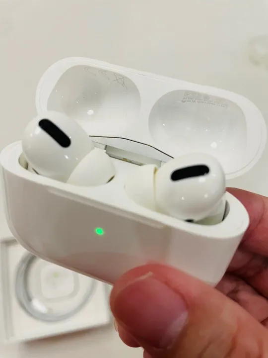 AirPods%20Pro%202nd%20Generation%20Made%20in%20Dubai%20Wireless%20Earphones%20&%20Bluetooth%20-%20Image%203