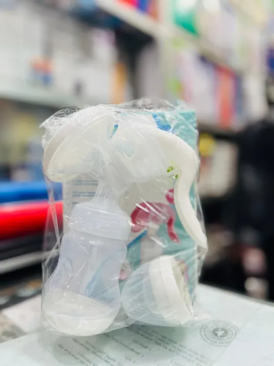 Mother%20Care%20Manual%20Breast%20Pump%20&%20Feeding%20Bottle%20-%20Image%202