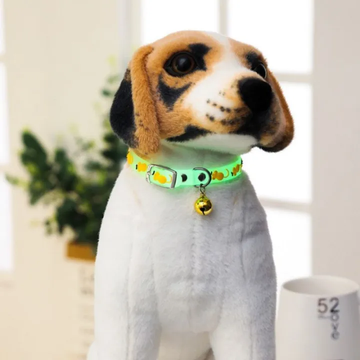 Glow%20at%20Night%20Dogs%20Cats%20Adjustable%20Necklace%20Pet%20Glowing%20Collars%20with%20Bells%20Safety%20Night%20Walking%20Luminous%20Collar%20Supplies%20B03E%20-%20Image%205