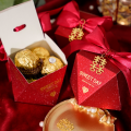 Glitter Candy Boxes Elegant -Shaped Wedding Gift Gift Boxes Sweet Boxes Red Party Favors for Wedding Birthday Party Event Favors Bridal Shower Party Souvenirs.