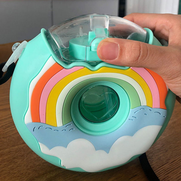 380ML%20Donut%20Shape%20Cup%20Kids%20Feeding%20Cup%20With%20Straws%20Lovely%20Donuts%20Shape%20Water%20Cups%20Cartoon%20Leakproof%20Outdoor%20Water%20Bottle%20-%20Image%205