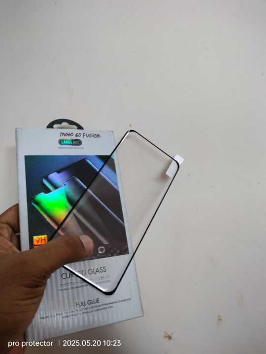 Moto EDGE 60 FUsion Full Tempered Glass Full Glue Mossily Premium Quality Ultra Clear Anti-scratch, Anti Oil Stains Screen Protector Edge To Edge Full Screen Coverage Glass Protector