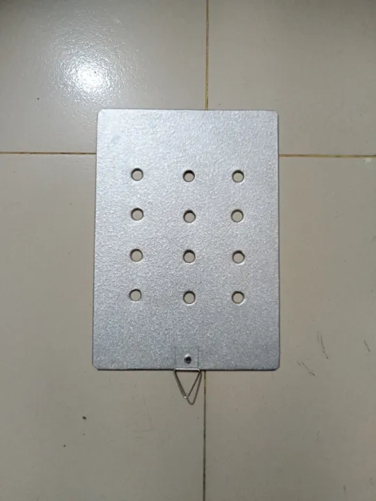 BBQ%20Grill%20Tin%20Made%20Maker%20with%205%20stick%20-%20Silver%20-%20Image%207