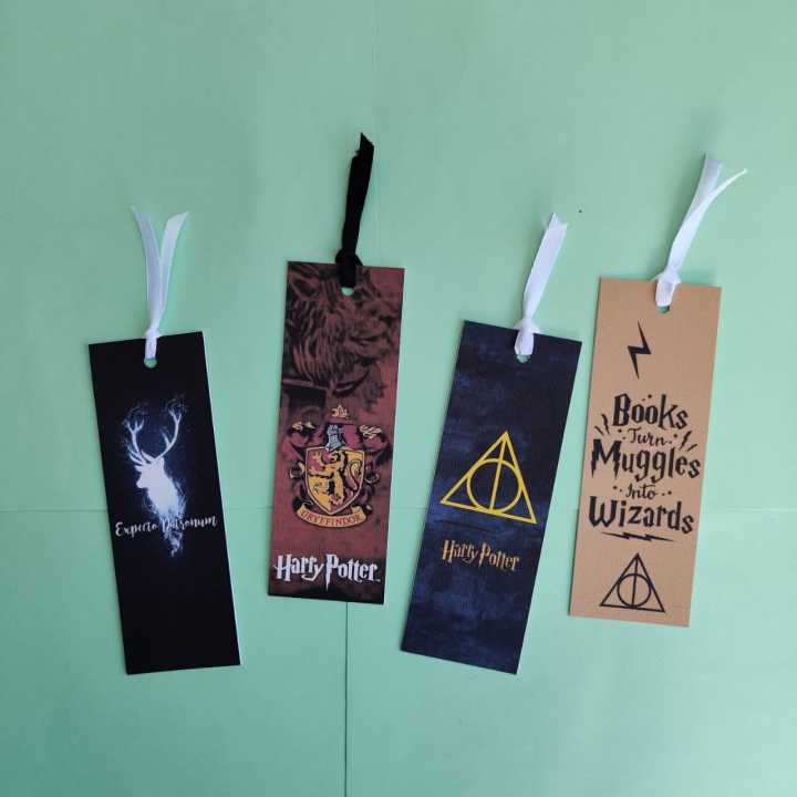 4%20Harry%20Potter%20themed%20Colorful%20Bookmark%20(Customization%20available)-%20aesthetic%20design%20-%20Image%202