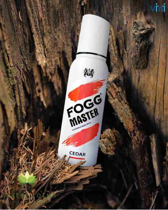 Fogg%20Master%20Body%20Spray%20Cedar%20For%20Men%20120ml%20-%20Image%202