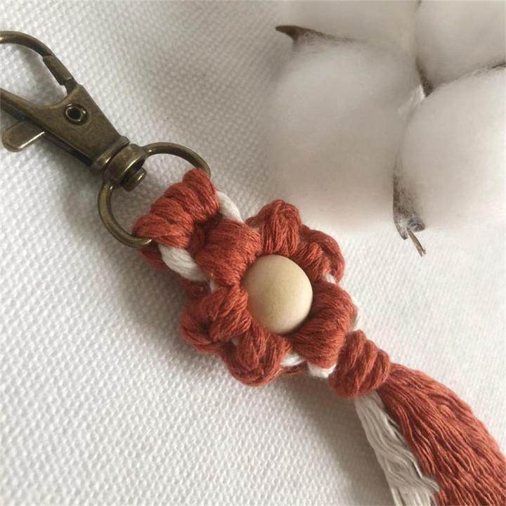 Hand-woven%20Rustic%20Small%20Flower%20Tassel%20Keychain%20Creative%20Handmade%20Bag%20Car%20Wallet%20Pendant%20-%20Image%206