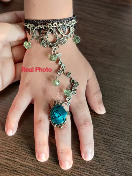Fashion%20Indian%20Thai%20Golden%20Finger%20Bracelet%20-%20Image%206
