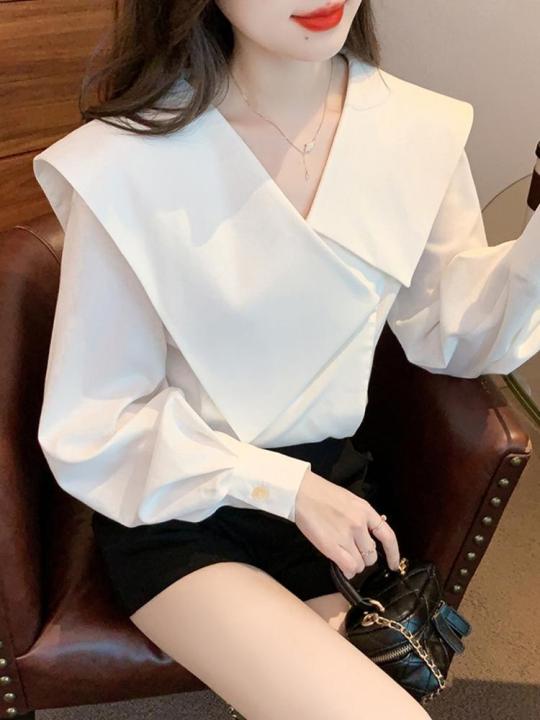 M47%20Spring%20New%20Irregular%20Large%20Lapel%20White%20Shirt%20Women's%20Design%20Sense%20Minority%20Fashion%20Temperament%20Bishop%20Sleeves%20Top%20-%20Image%204