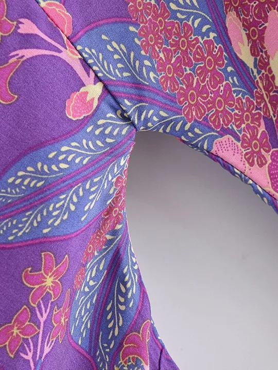 Purple%20Floral%20Print%20Sashes%20Bohemian%20Short%20Robe%20Kimino%20Dress%20for%20Women%20V%20Neck%20Batwing%20Sleeves%20Rayon%20Beach%20Boho%20Bikini%20Cover-ups%20-%20Image%206