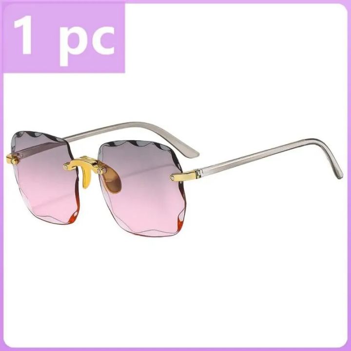 Frameless%20Sunglasses%20For%20Woman%20Summer%20Gradient%20UV%20Protection%20Sunglasses%20With%20Diamonds%20Vintage%20Personality%20Sun%20Glasses%20-%20Image%207