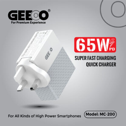 Fast%20charger%2065W-PD%20Super%20Fast%20Charger%20MC200-White%20-%20Image%203
