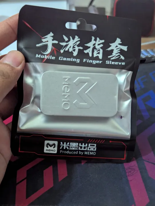 2pair%20Gaming%20Finger%20Sleeves%204%20pieces%20,%20For%20pubg,%20freefire%20,Sweatproof%20Anti-slip%20Touch%20Screen%20Finger%20Gamer%20-%20Image%207