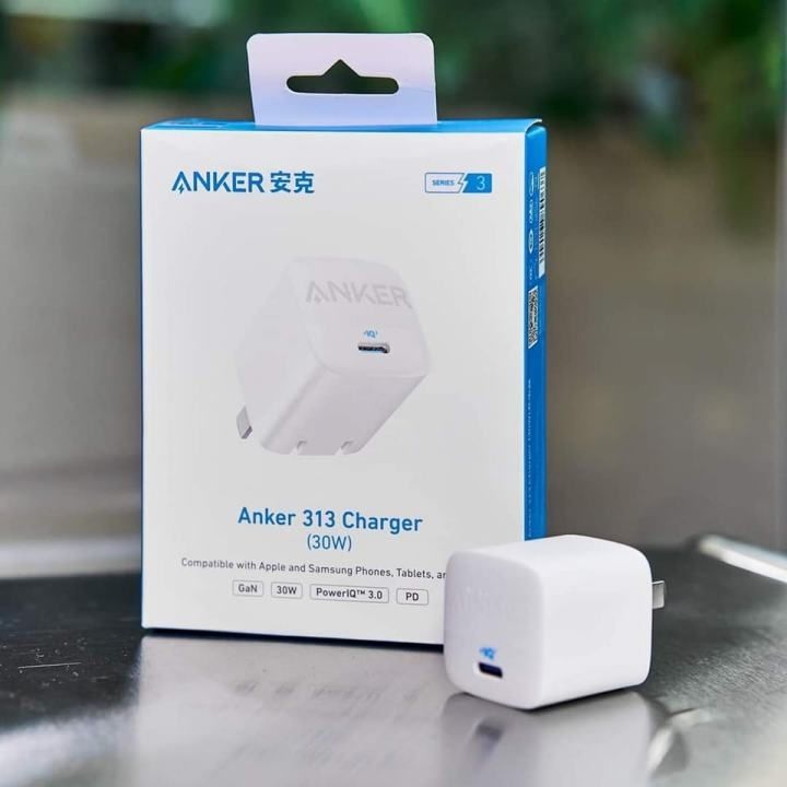 Anker%20313%20GaN%2030W%20Fast%20Charging%20Power%20IQ%203.0%20PD%20Foldable%20Charger%20Adapter%20-%20Image%202