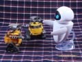 【Happy baby toy store】Wall-E Robot Wall E Eve Pvc Action Figure Collection Model Toys Dolls 6cm 3 Types. 