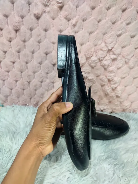 THE%20LATEST%20COLLATION%20AR%20NEW%20%20Half%20Shoe%20Black%20Color%20For%20Men%20-%20Image%203