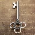 30pcs Antique Vtg old look Ornate Skeleton Keys Lot Pendant Fancy Heart. 