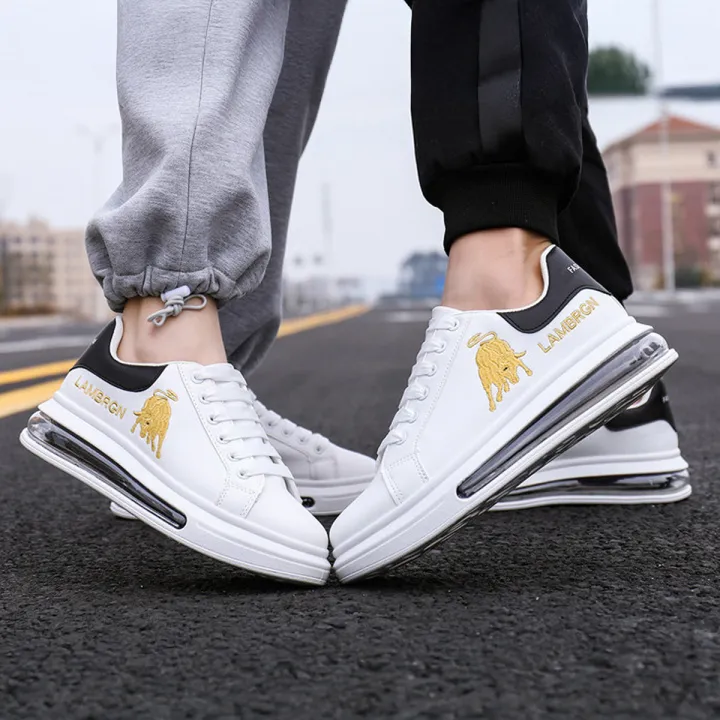 Premium%20Quality%20Lace%20Up%20Sneakers%20Converse%20for%20Men%20Lightweight%20Shoes%20for%20Men%20-%20Image%203