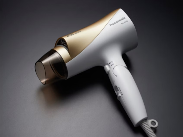 Panasonic%20EH-NE72%20Shine%20Boost%20Series%20Ionity%20Hair%20Dryer%20%7C%202000%20Watt%20-%20Image%204