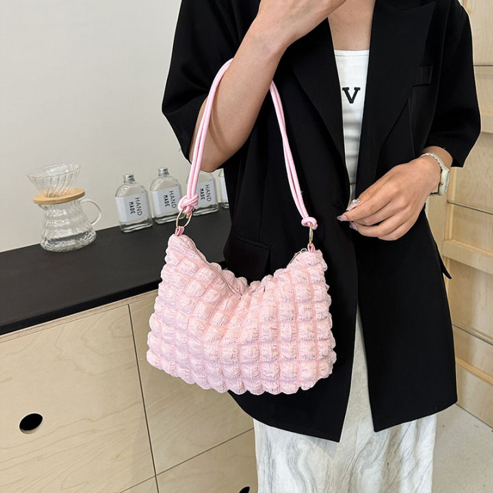 Cross-border%20women's%20simple%20temperament,%20gentle%20pleated%20bubble%20puff%20armpit%20bag,%202024%20summer%20new%20one-shoulder%20cross-body%20cloud%20bag%20-%20Image%203