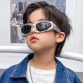 New Fashion Children's Y2K Sunglasses Children Summer Outdoor Sunshade Sun Glasses Kids Hip Hop Eyewear UV400 Oculos De Sol.