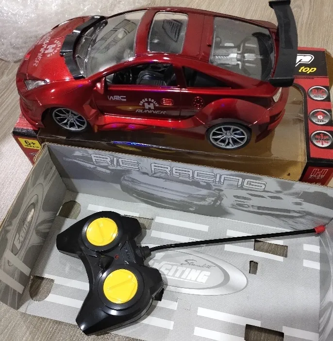 Sports%20Car%20Wireless%20Transformer%20Car%20Toy%20With%20Hand%20Sensor%20Radio%20Control%20Transformer%20RC%20Car%20Remote%20Control%202%20In%201%20Kids%20Toy%20-%20Image%206