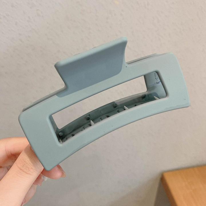 Korean%20Ins%20New%20Hair%20Clip%20Catch%20Hairwear%20Simple%20Large%20Shark%20Clip%20Hair%20Accessories%20-%20Image%202