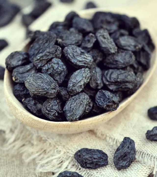 Black%20Dry%20Kismis%20-%20100%20gm%20-%20Image%204
