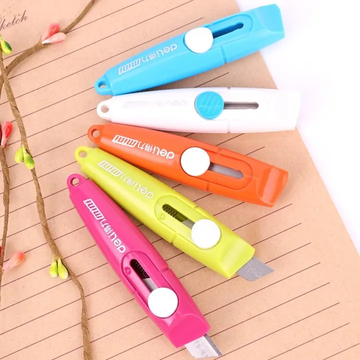 Deli%201%20Pcs%20Mini%20Anti%20Cutter%20Box%20Paper%20safety%20Anti-Cutter%20Student%20School%20supplies%20Utility%20Cutter%20Stationery%20-%20Image%205