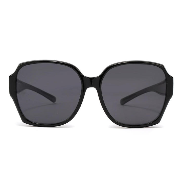 Fit%20Over%20Glasses%20Cover%20Polarized%20Glasses%20Fit%20Over%20Glasses%20Sunglasses%20Glasses%20Square%20Shades%20Wrap%20Around%20Sunglasses%20-%20Image%204