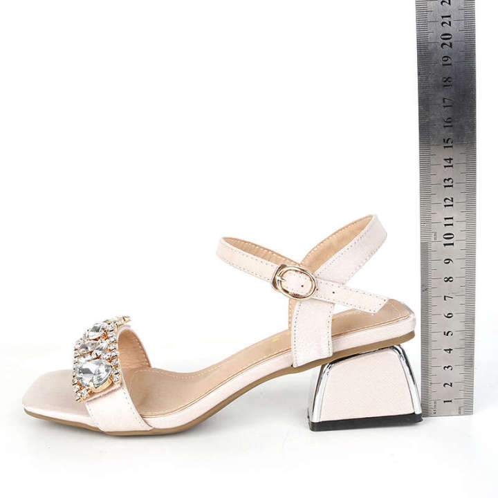 Large%20plus%20fat%20one%20line%20high-heeled%20sandals%20for%20women%202021%20new%20square%20head%20rhinestone%20thick%20open%20toe%20middle%20heel%20small%20size%20women's%20shoes%20-%20Image%205