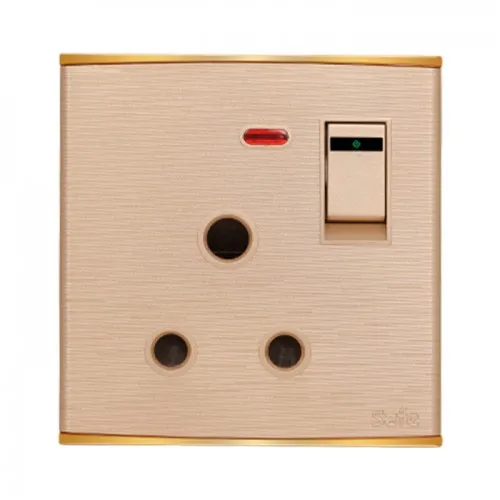 3%20Pin%20Round%20Socket%20With%20Switch%20Walton%20Safe%20-%20Image%202
