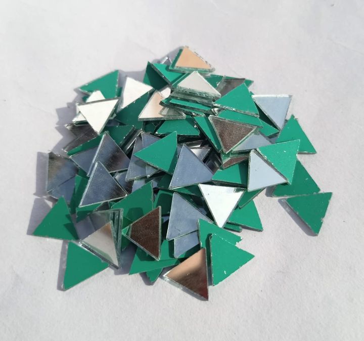 14%20mm%20Triangle%20Mirror%20Mosaic%20Tiles,%20Triangular%20Real%20Glass%20Mirror%20for%20Jwellery%20Making%20DIY%20Crafts%20&%20LIPPAN%20Art%20Works%20-%20Image%202
