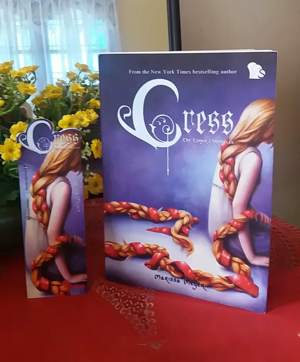 Cress%20(The%20Lunar%20Chronicles%20#3)%20by%20Marissa%20Meyer%20%7C%20Matte%20Lamination%20%7C%20Premium%20Paper%20%7C%20-%20Delights%20-%20Image%204