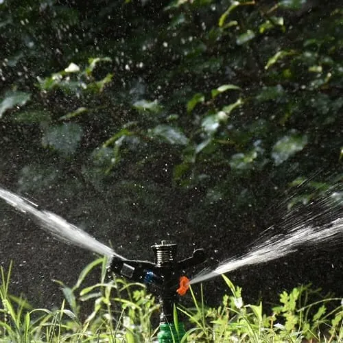 1%20(one)%20Piece%201/2%20inch%20Size%20360%20Degree%20Full%20Circle%20Plastic%20Sprinkler%20for%20Farm,%20Lawn,%20Garden%20Sprinkler%20Irrigation%20-%20Image%204
